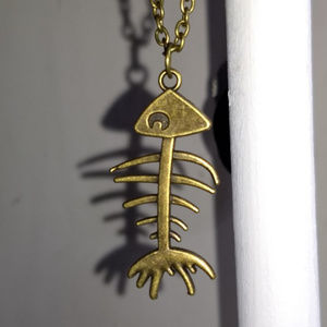 Jewelry - FISH BONE NECKLACE - Cool Fashion Jewelry Pendant Jewelry - FISH BONE NECKLACE - Cool Fashion Jewelry Pendant